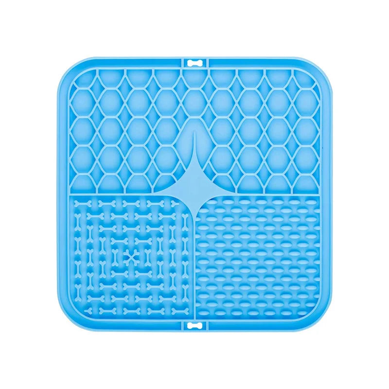 Silicone lick mat with suction cups, blue